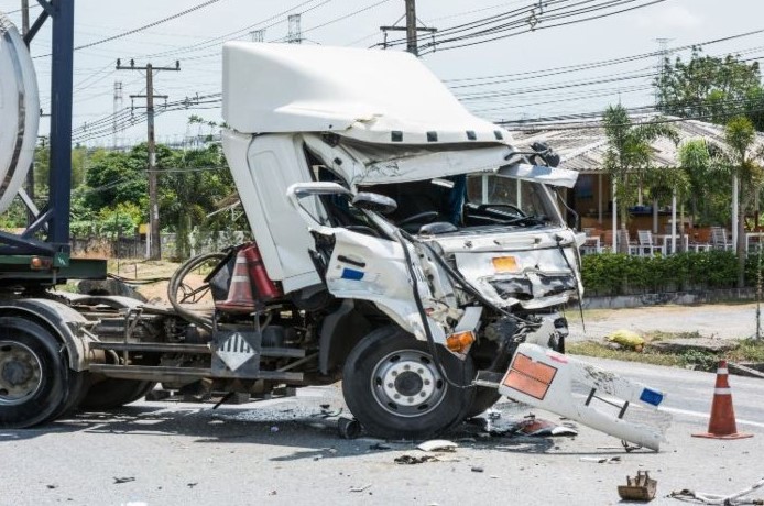 Truck Accident Lawyers in St Pete: Navigating the Complexities of Commercial Vehicle Claims